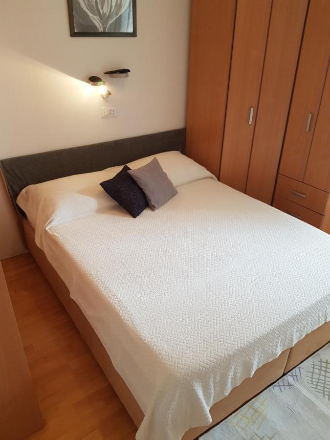Apartment Silvija Makarska Exterior photo