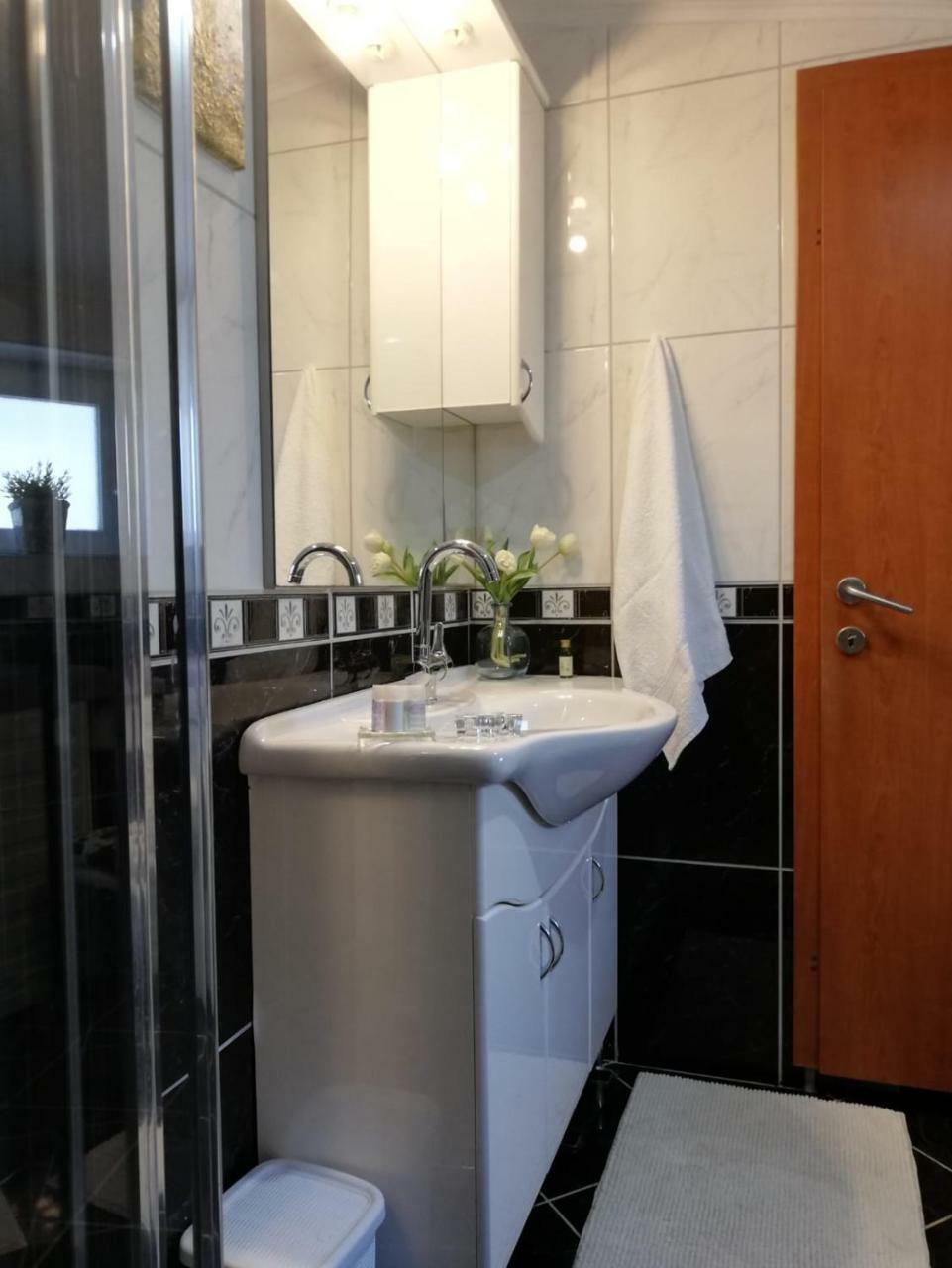 Apartment Silvija Makarska Exterior photo